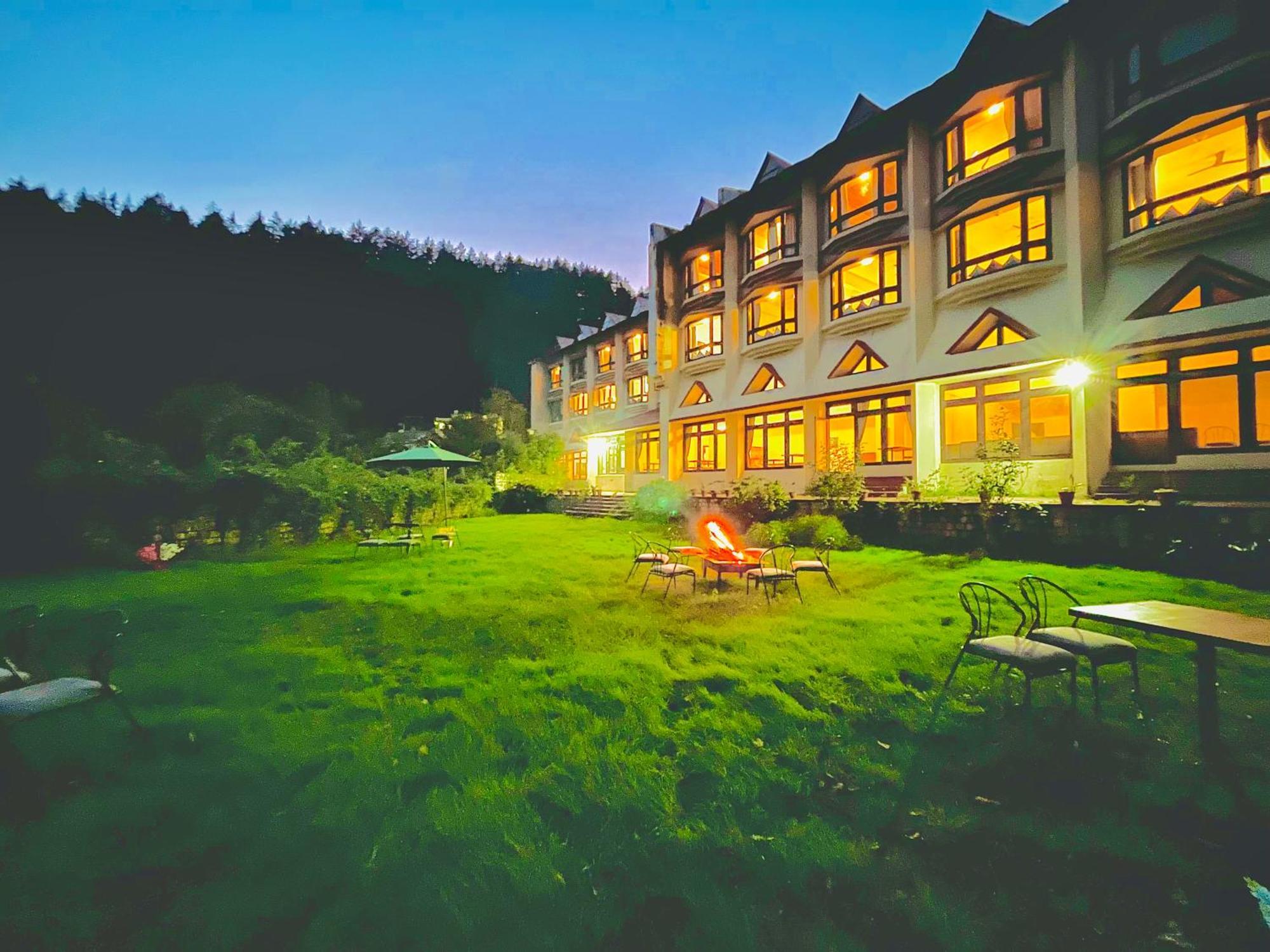 The Sagar Resort - Few Steps From Manali Mall Road Екстериор снимка